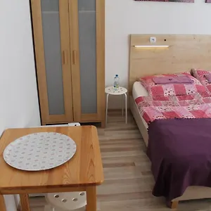 Anna Hostel