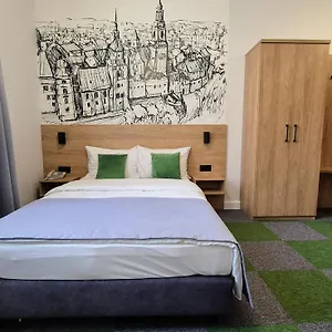 Hotel Domus Mater, Cracóvia
