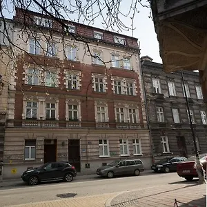 In Silvio's Hotel apartamentowy